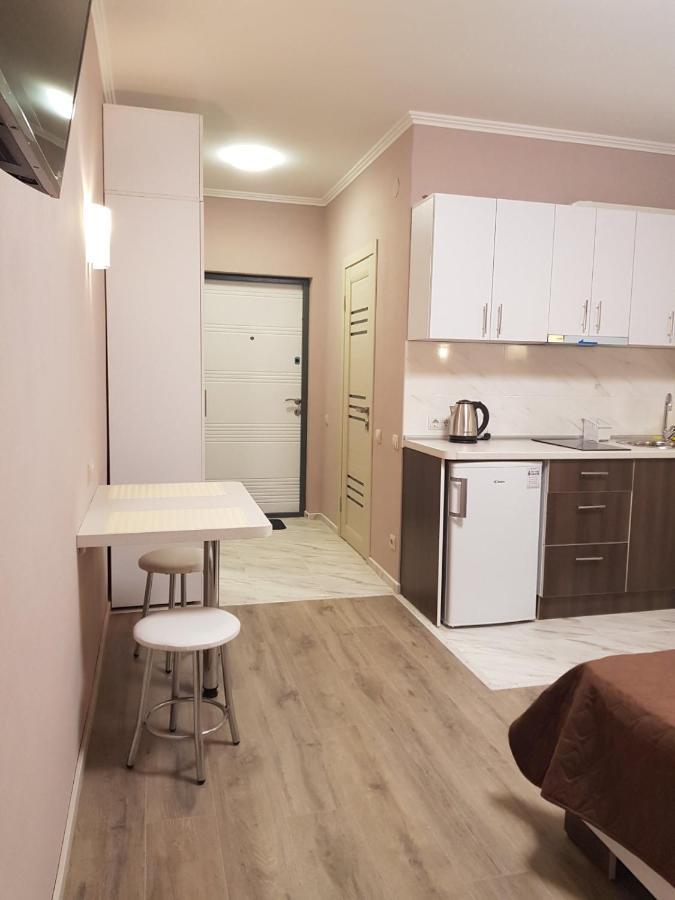 Апартаменти В "Арена Віладж" Polyana  Exterior foto